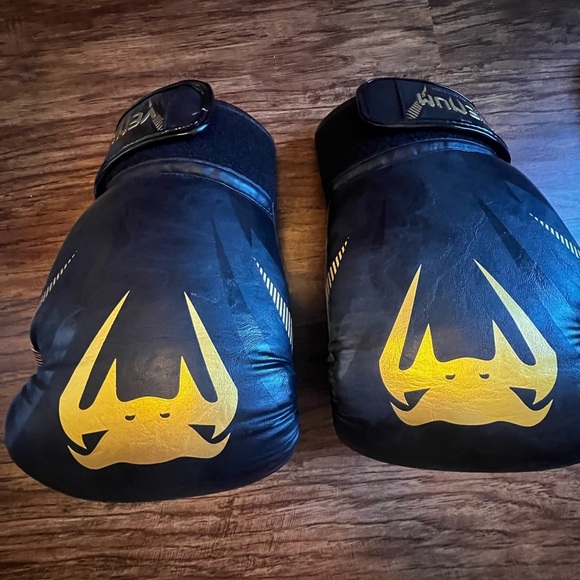 venum Other - Venum Adult Boxing Gloves